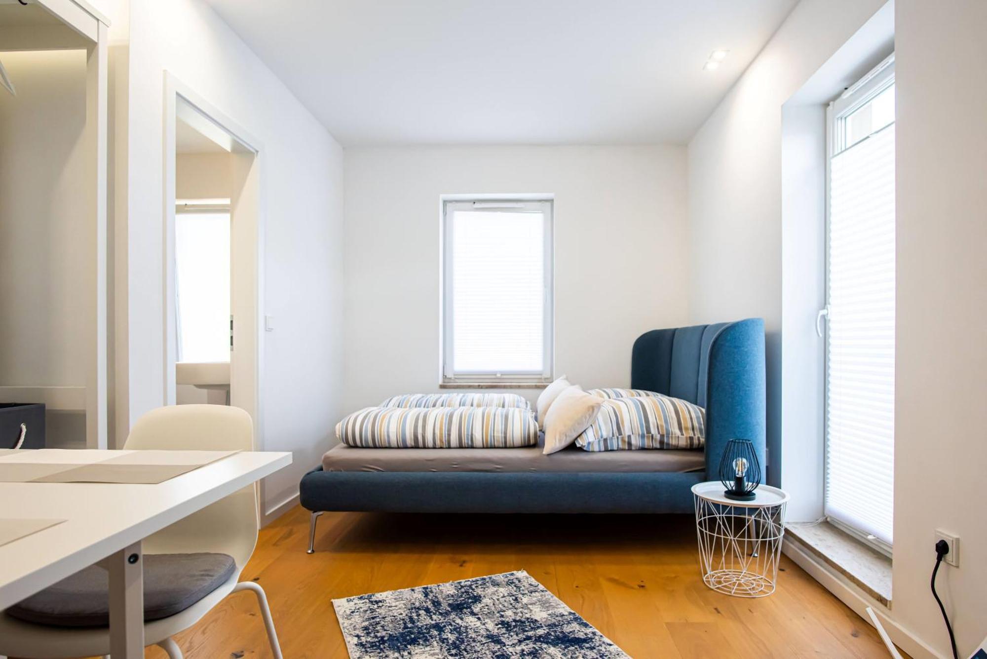 Zentral Gelegenes Apartment Augsburg Buitenkant foto